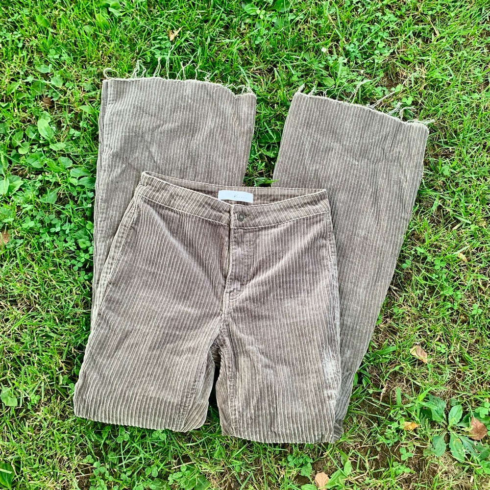 KanCan gray corduroy bell bottoms